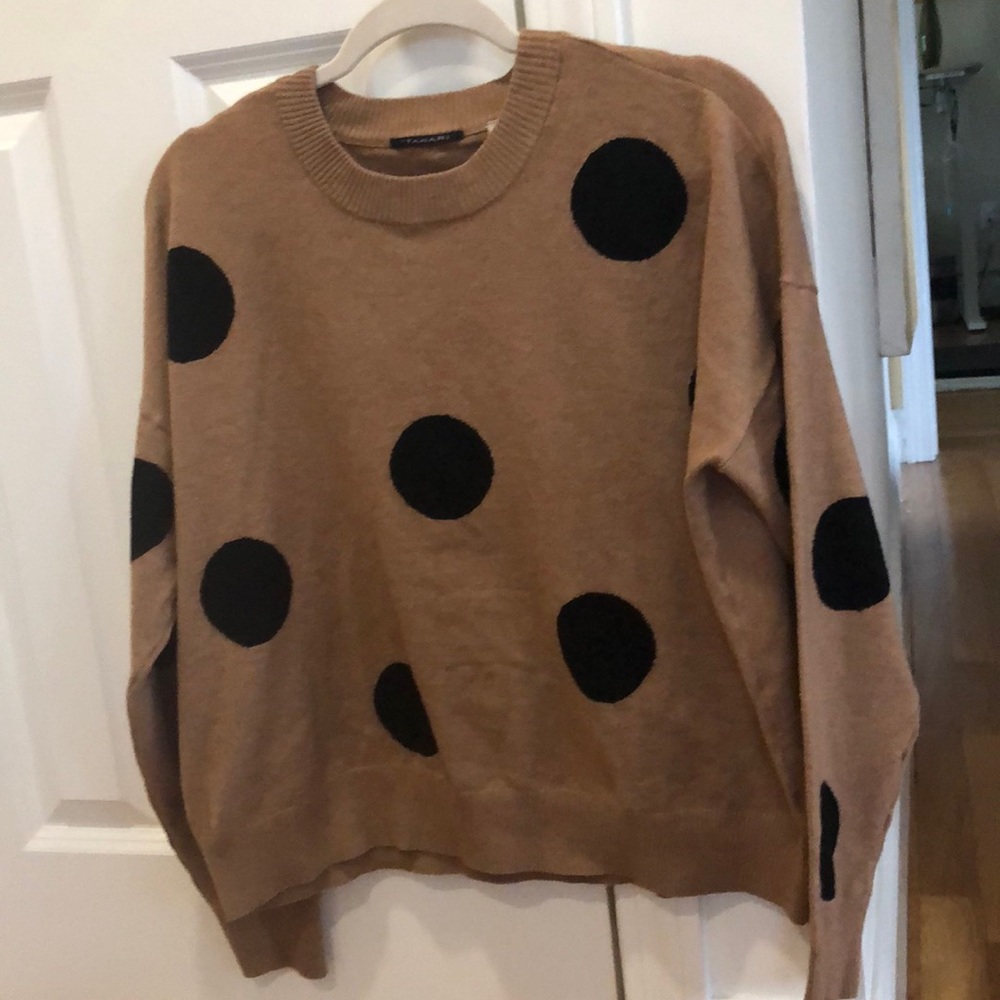 Tahari sweater